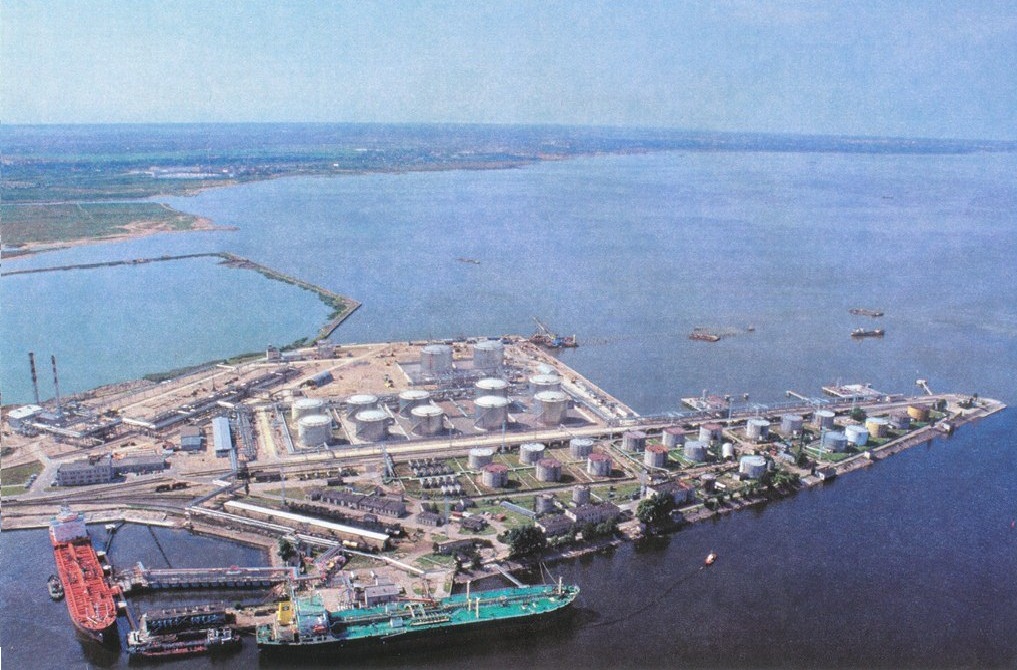 Петербургский нефтяной терминал
